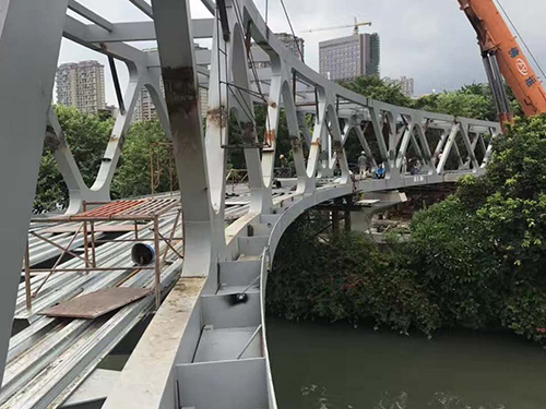 东莞万江跨河钢结构天桥